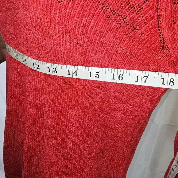 Tommy Hilfiger Chenille Varsity Style Red Sweater - Picture 7 of 7